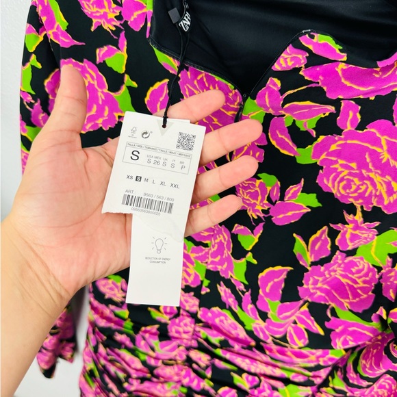 Zara Black Pink Purple Rose Full Sleeved Floral Ruched Dress Small - Picture 8 of 8